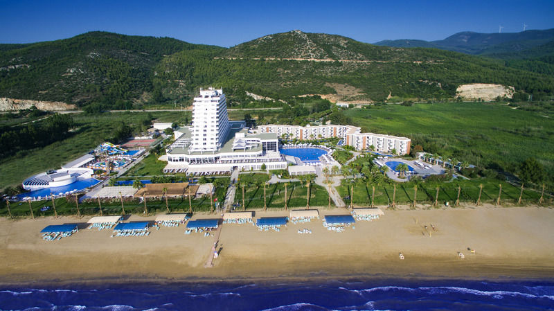 Palm Wings Ephesus Resort 5*